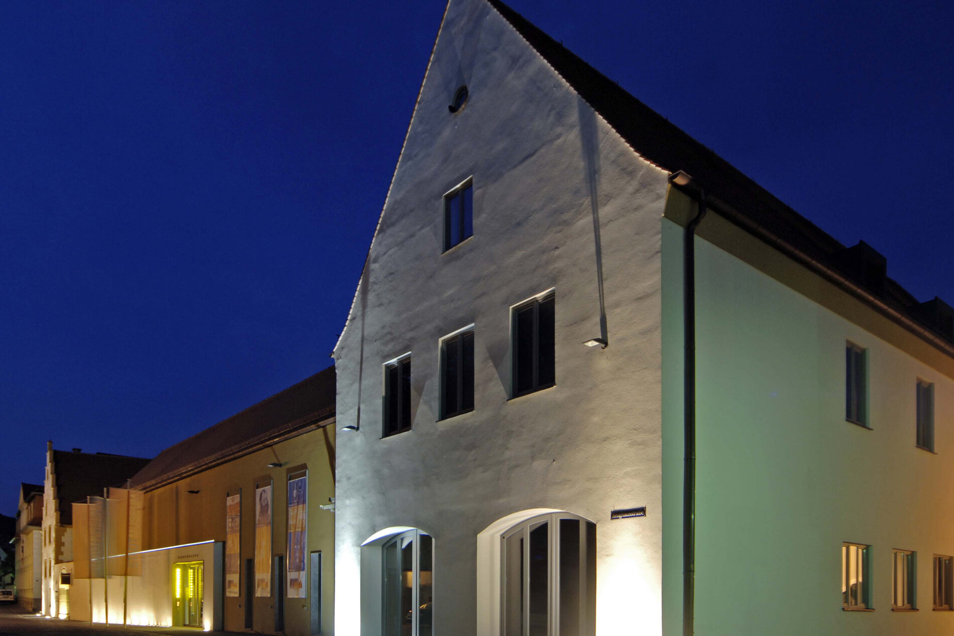 Stadtmuseum_Foto_Hajo_Dietz_Nuernberger_Luftbild.jpg